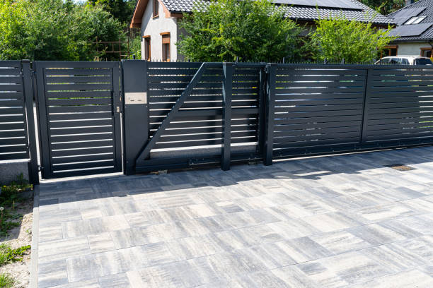 Best Brick Driveway Pavers  in Leoti, KS